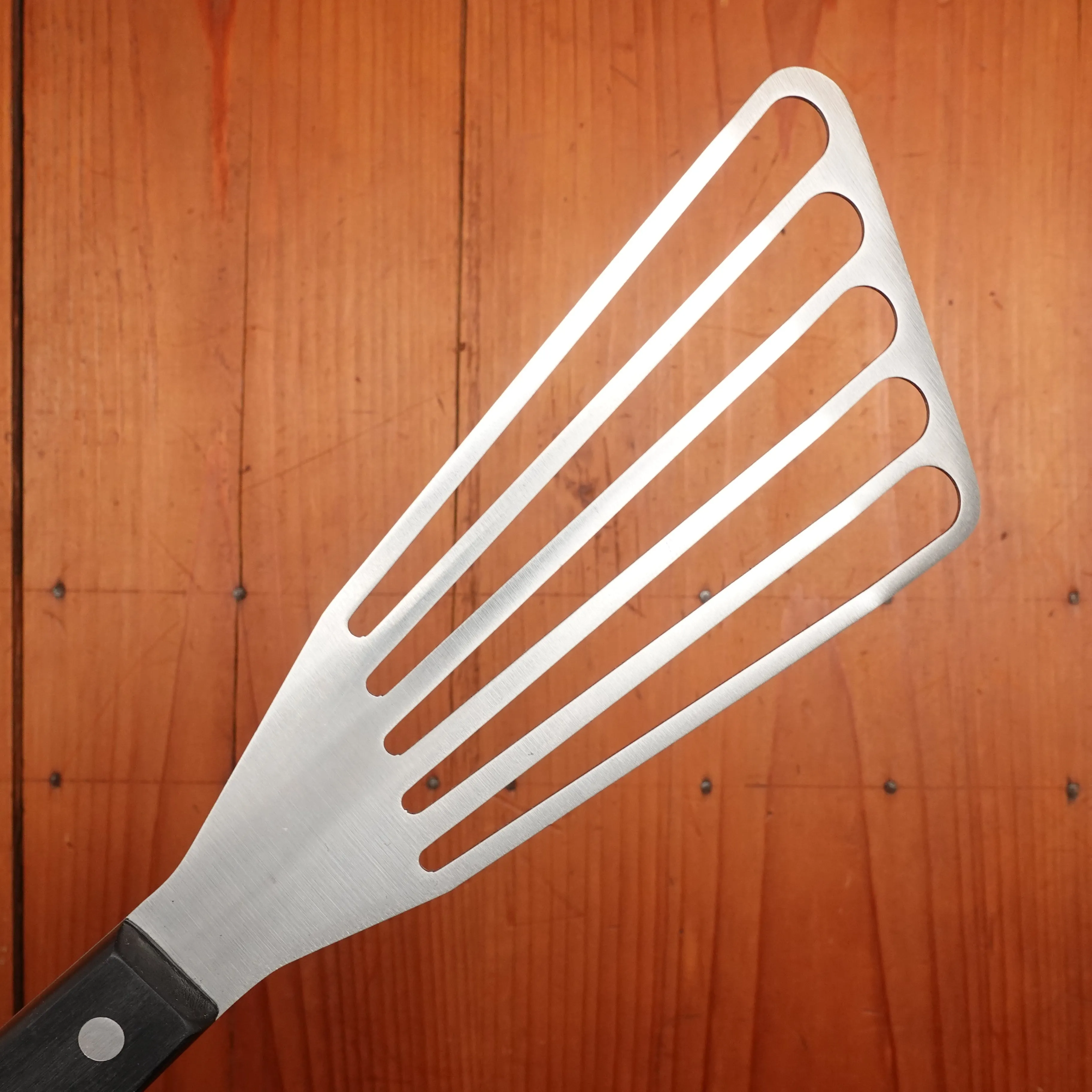 Due Buoi Stainless Slotted Fish Spatula POM Handle