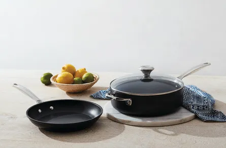 Le Creuset Toughened Nonstick PRO 3-Piece Cookware Set