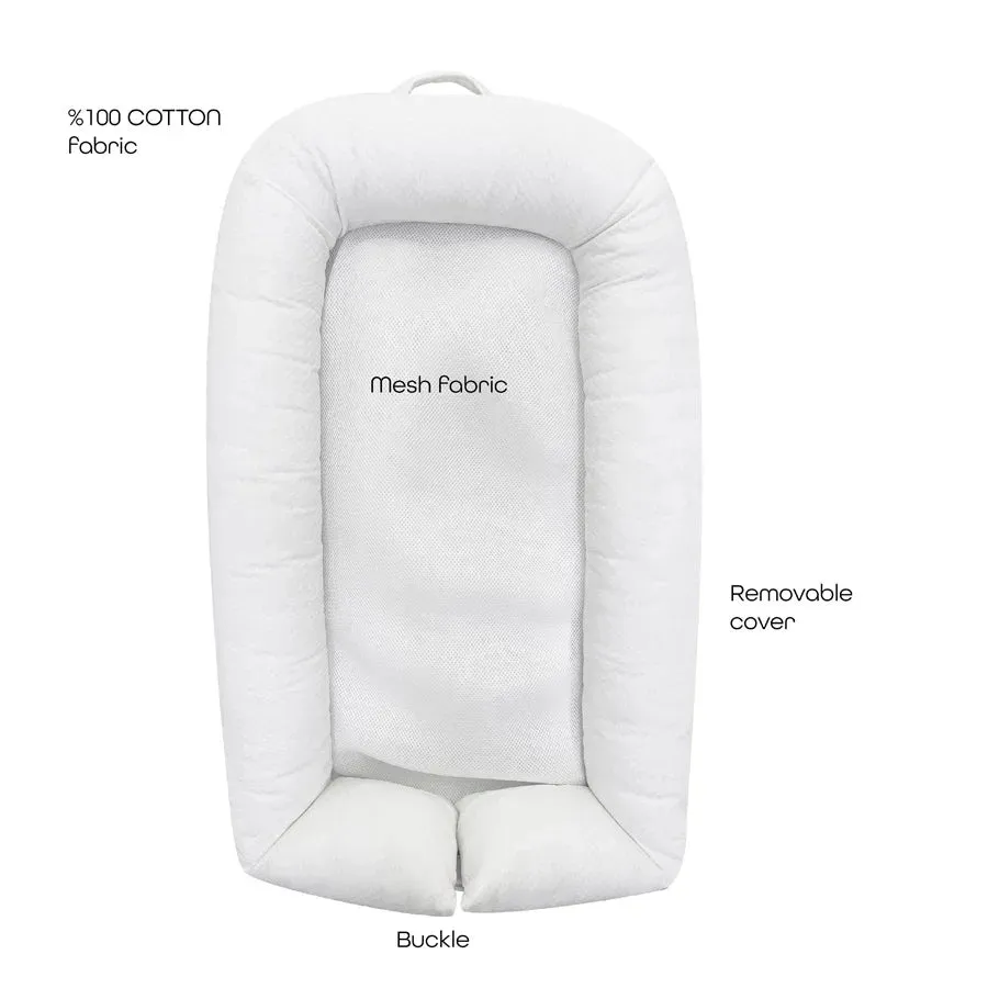 Moon - Organic Baby Nest (White)