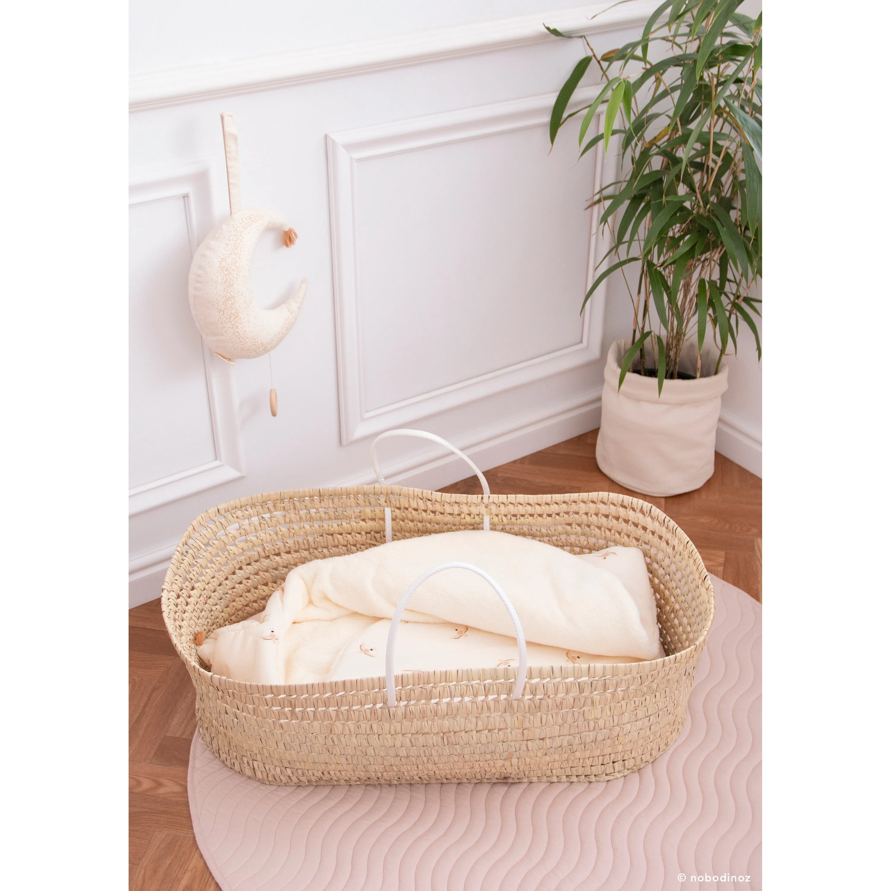 nobodinoz Cozy Natural Winter Baby Nest Bag Nude Haiku Birds Natural